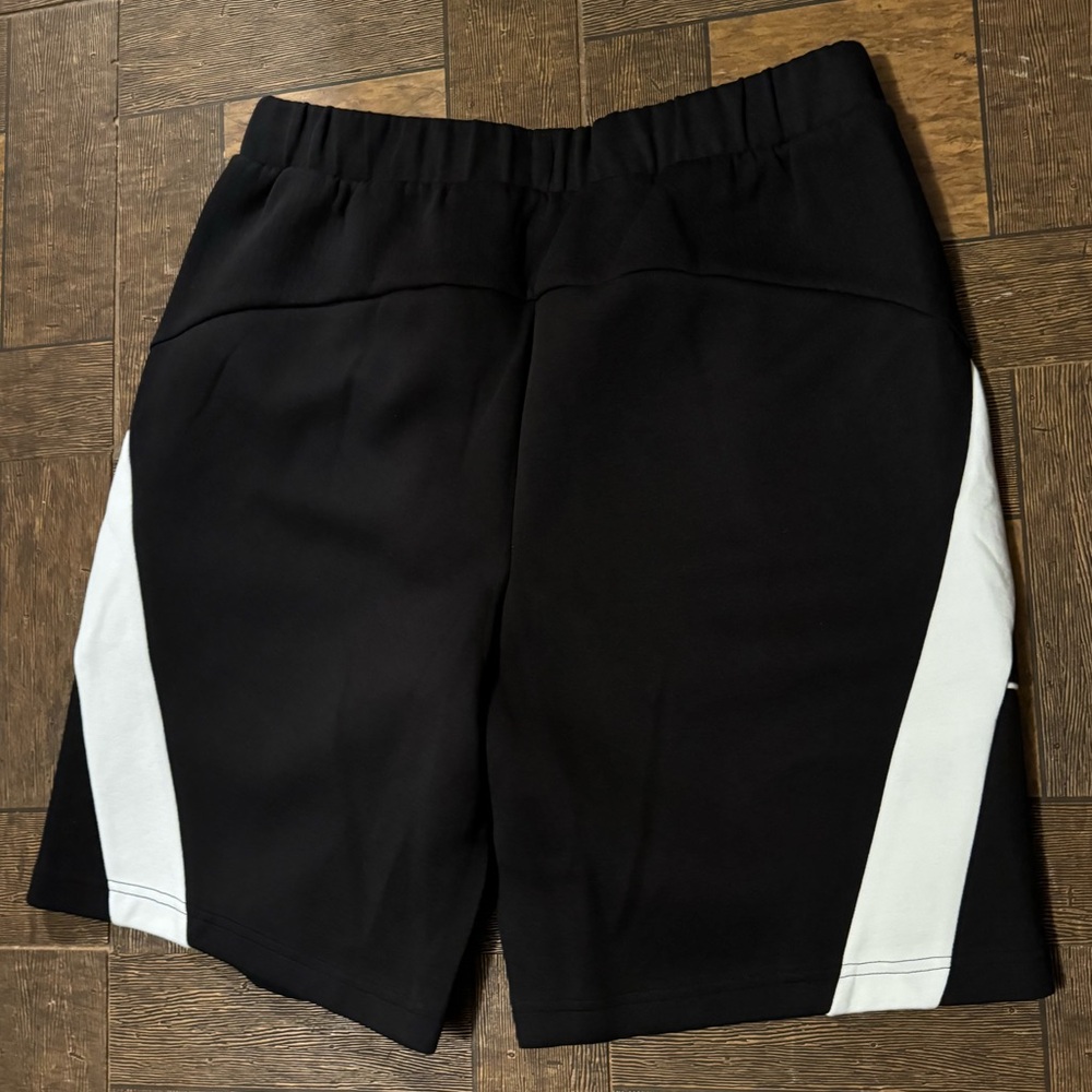 Puma Shorts Speedcat Mostro Nike New Balance 2002R Adidas Samba Jordan Retro AF1 - Picture 6 of 6